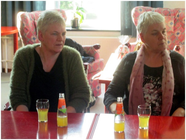 584x433 pixels (90K)