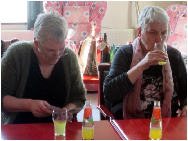 584x433 pixels (90K)