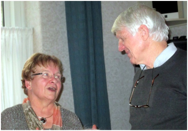 584x399 pixels (78K)